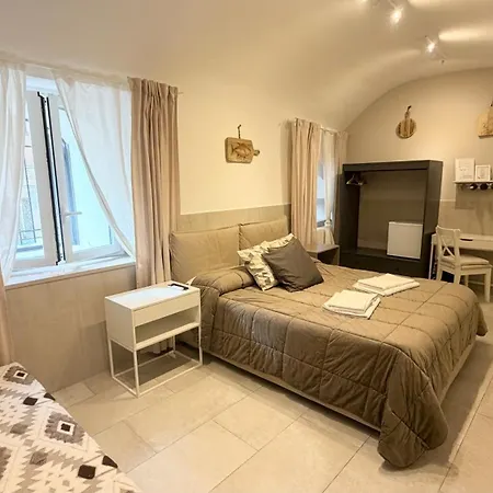 Bed and Breakfast L Antico Forno Centro Storico Μπάρι