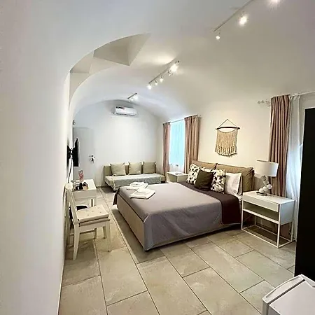 Bed and Breakfast L Antico Forno Centro Storico