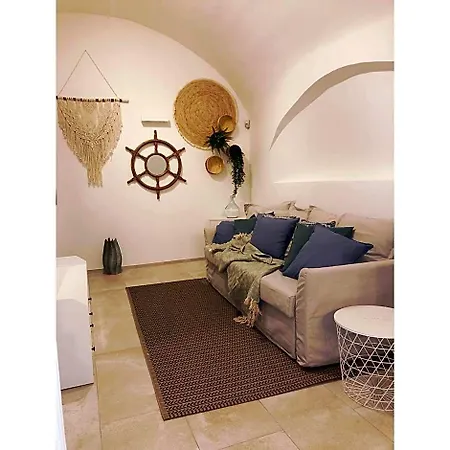 Bed and Breakfast L Antico Forno Centro Storico 3*